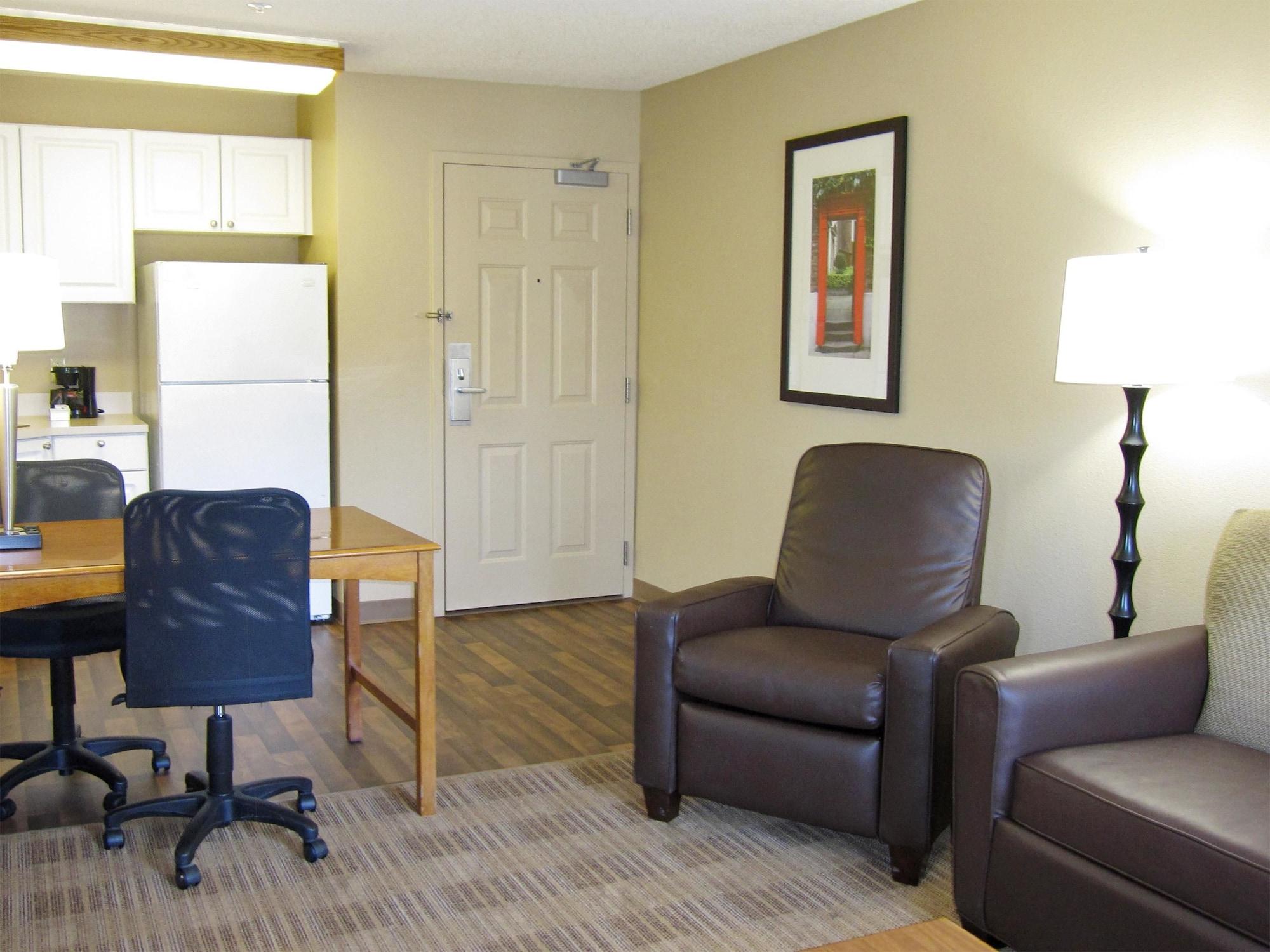 Extended Stay America Suites - Detroit - Novi - Orchard Hill Place Northville Kültér fotó