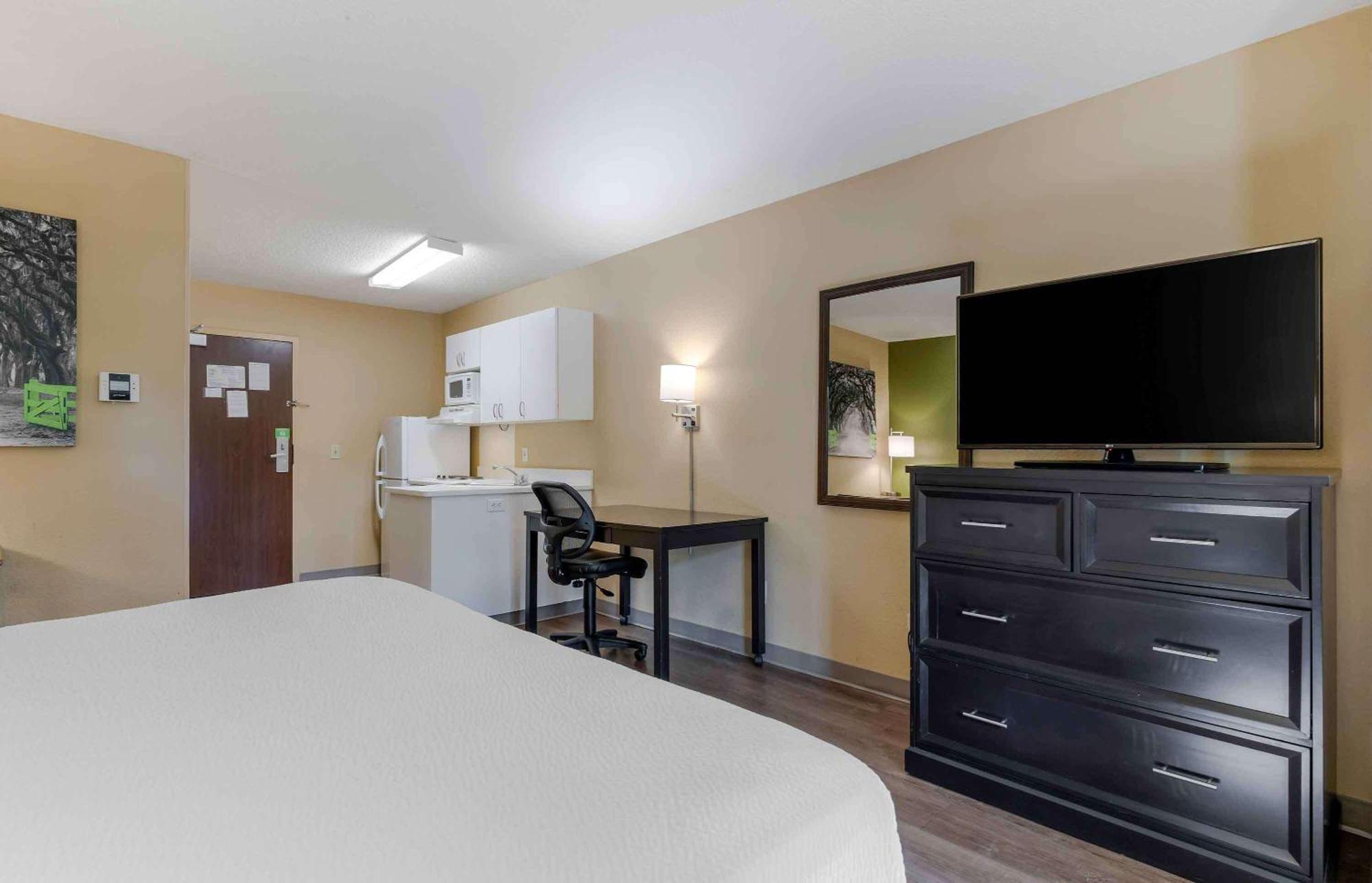 Extended Stay America Suites - Detroit - Novi - Orchard Hill Place Northville Kültér fotó