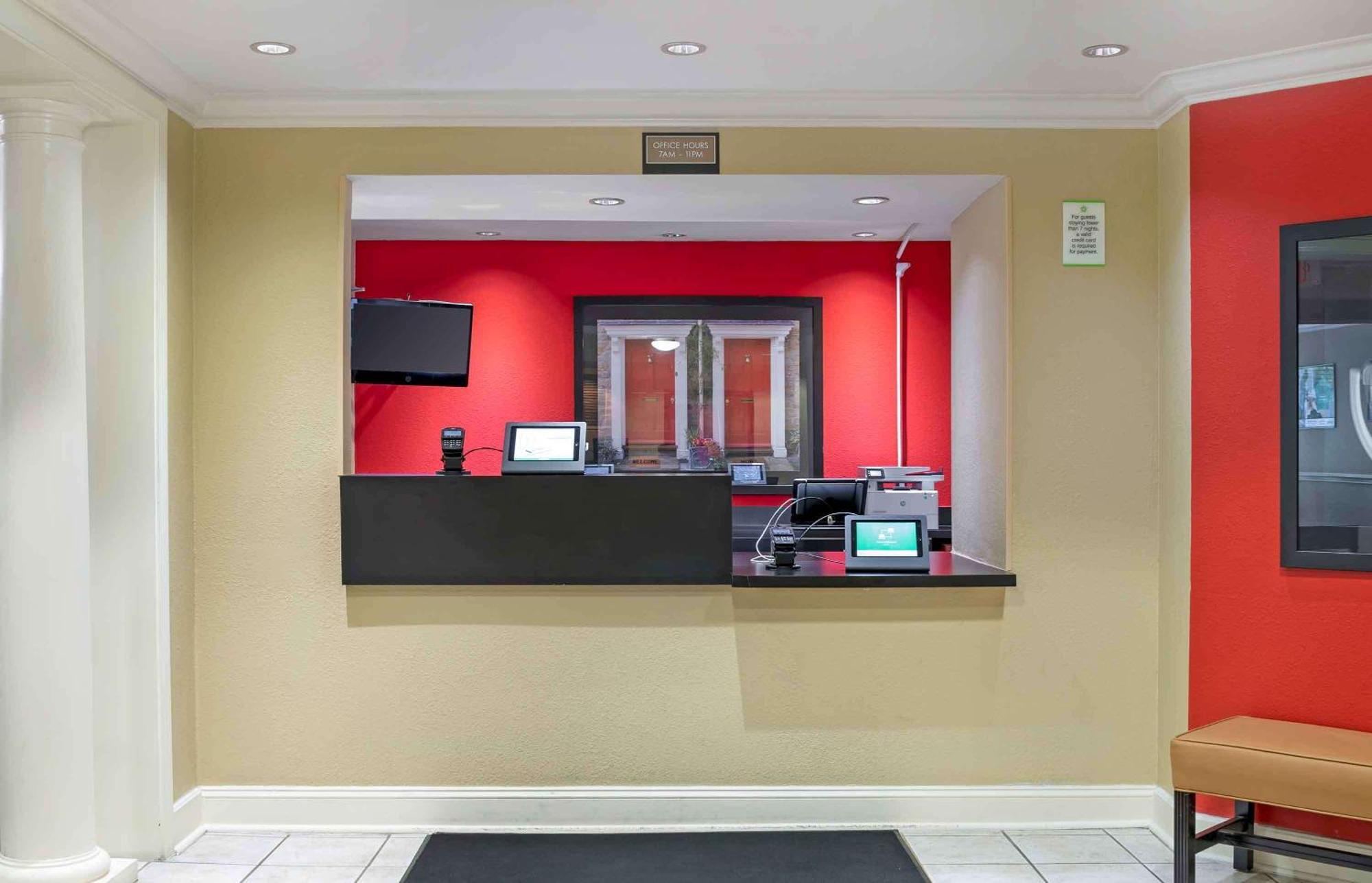 Extended Stay America Suites - Detroit - Novi - Orchard Hill Place Northville Kültér fotó