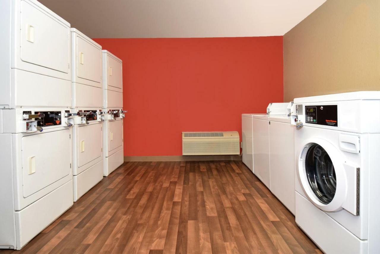 Extended Stay America Suites - Detroit - Novi - Orchard Hill Place Northville Kültér fotó